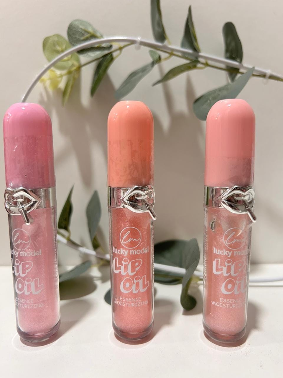 TODO LO QUE NECESITAS PARA EN BELLCER TU ROSTRO CON ESTE ACEITE LABIAL