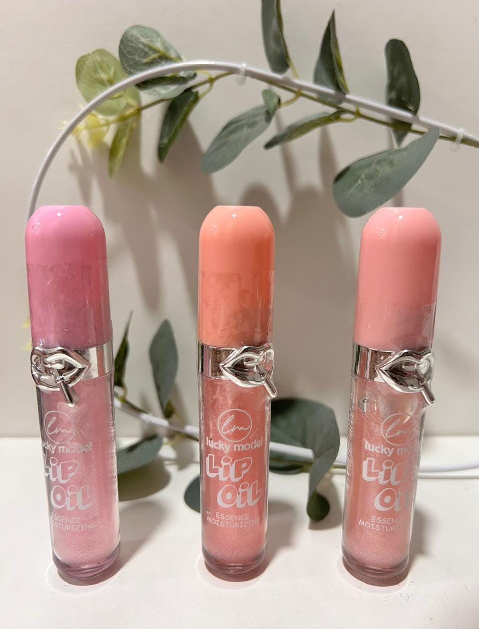 TODO LO QUE NECESITAS PARA EN BELLCER TU ROSTRO CON ESTE ACEITE LABIAL