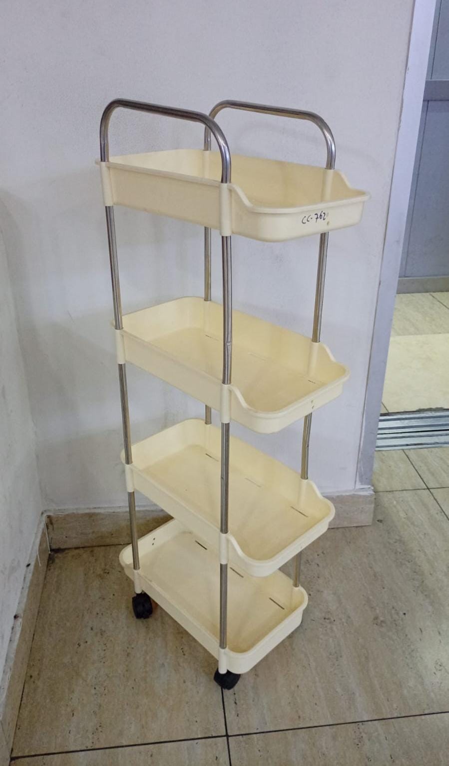 CARRITO ORGANIZADOR DE 4 NIVELES CON RUEDA