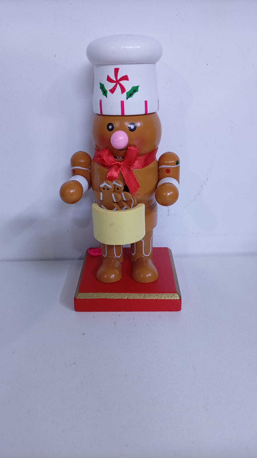 CASCANUECES DE MADERA NAVIDEÑO