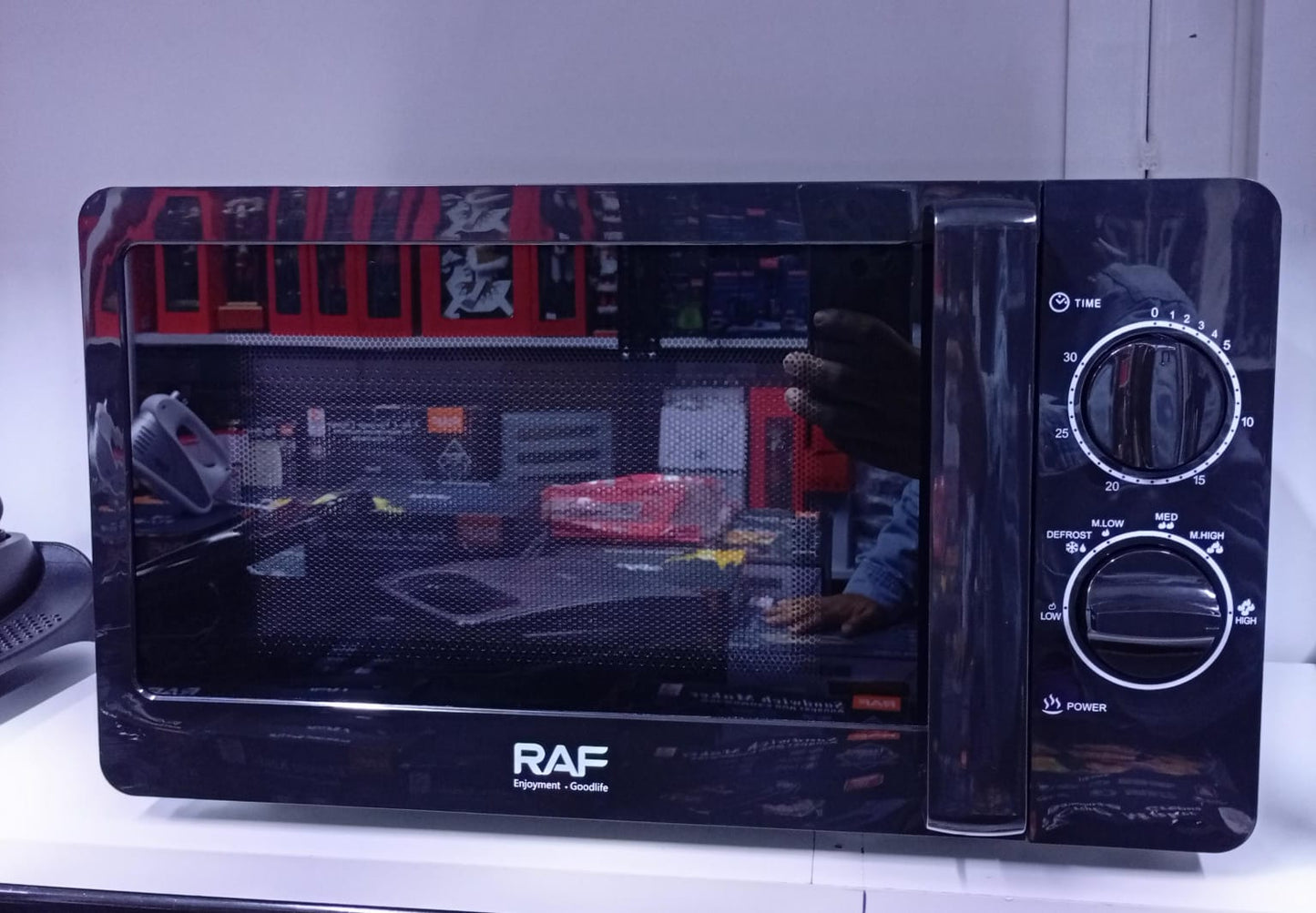 📢 Horno Microondas RAF R.8008B – 20 Litros de capacidad