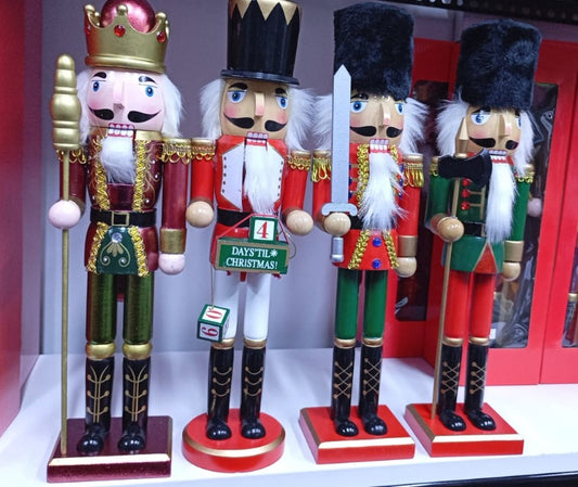 ✨🎅 CASCANUECES SOLDADOS Y REY – 36 CM 🎅✨